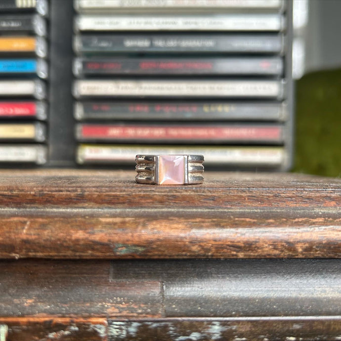 Vintage 70s Ring