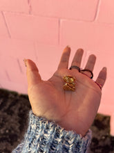 Load image into Gallery viewer, Clip-On Butterfly Earrings
