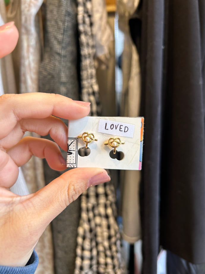 Vintage Pretzel Earrings