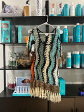 Load image into Gallery viewer, L/XL Crotchet Fringe Top
